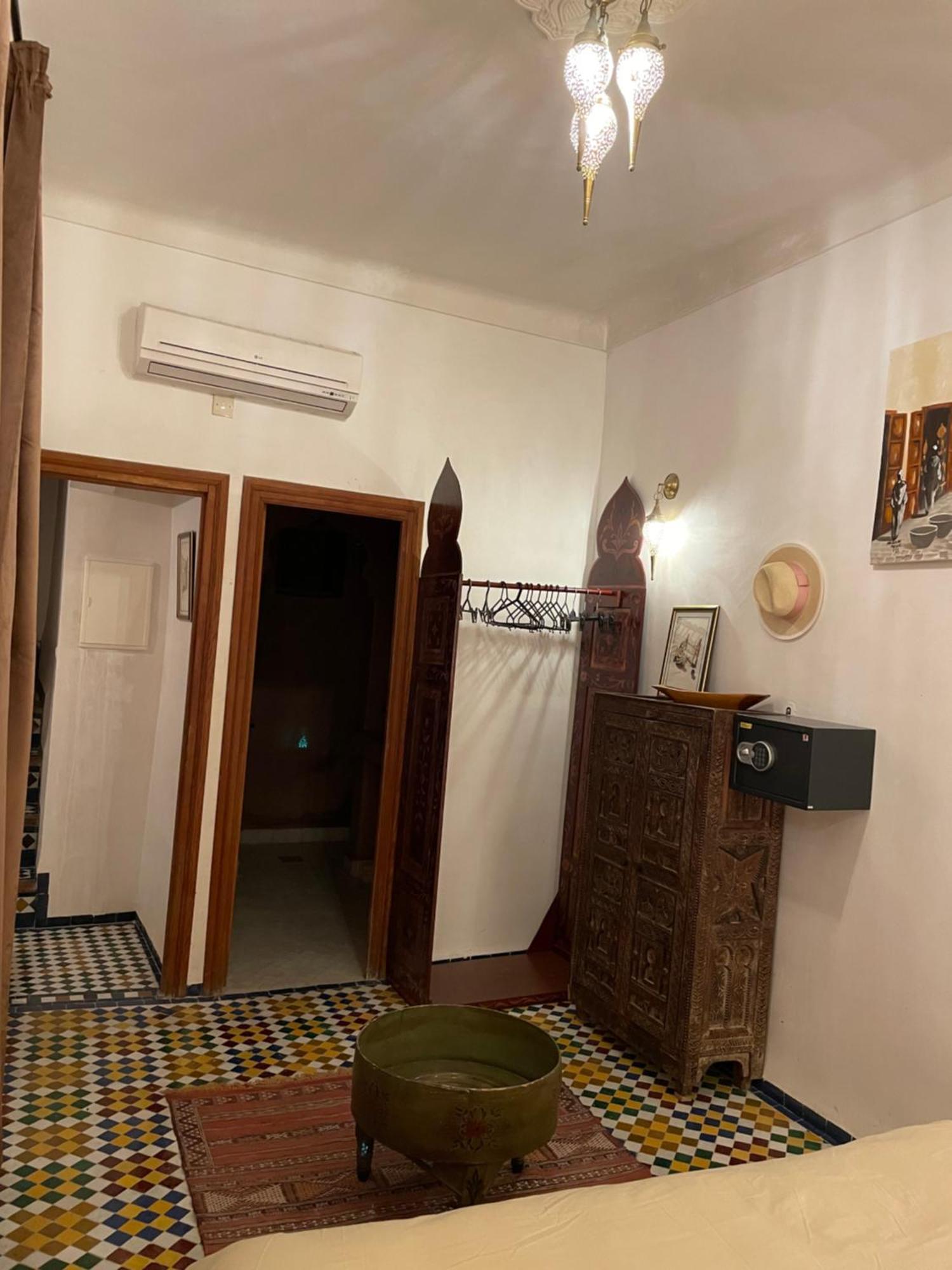 Villa DAR SEFFAH au cœur de la Médina Fez Exterior foto